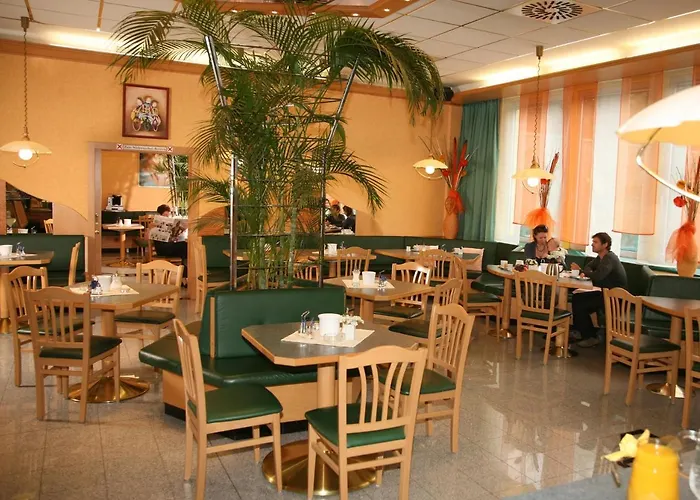 Otel Asperner Loewe