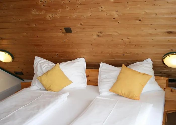 Asperner Loewe Hotel 3*